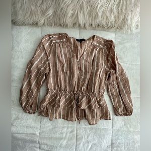 🌻Sweet Rain Raffled Hem Blouse